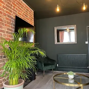Salt Life One Bedroom Brighton